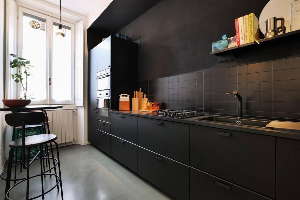 Apartamento Primopiano - Lepontina Milán Exterior foto